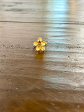 Load image into Gallery viewer, waterproof flower ring