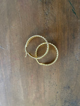 Load image into Gallery viewer, wheat hoop earrings