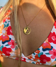 Load image into Gallery viewer, retro initial necklace