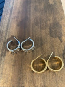 chunky hammered hoops