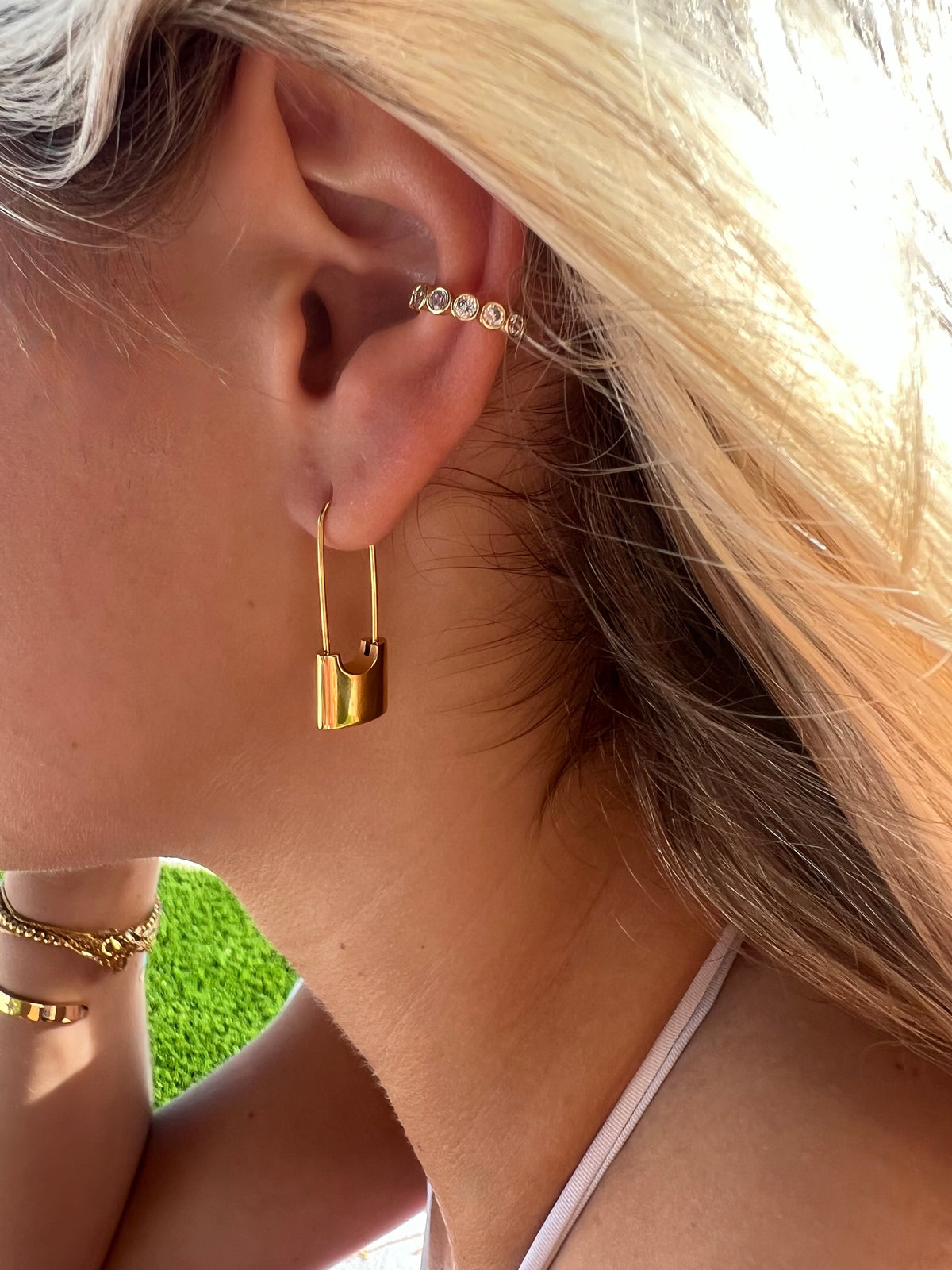 cz circle ear cuff