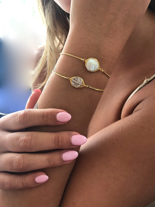 Adjustable pearl slider bracelet available at bubs & sass.