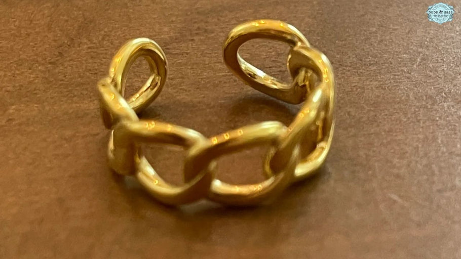 Can Stainless Steel Jewelry Be Worn Every Day?