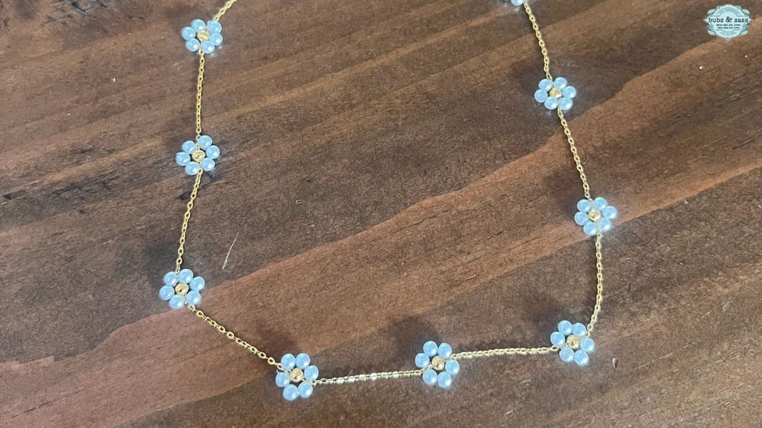 how-to-clean-a-pearl-necklace
