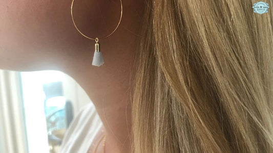 what-are-huggie-earrings