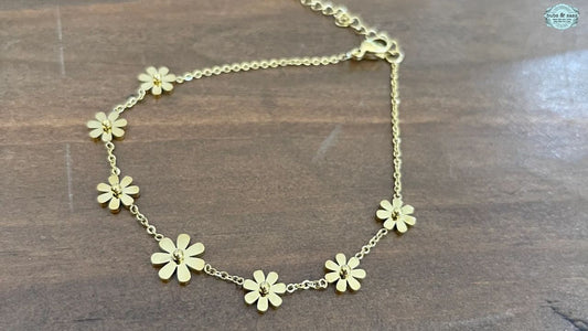 What Does Wearing an Anklet Symbolize?