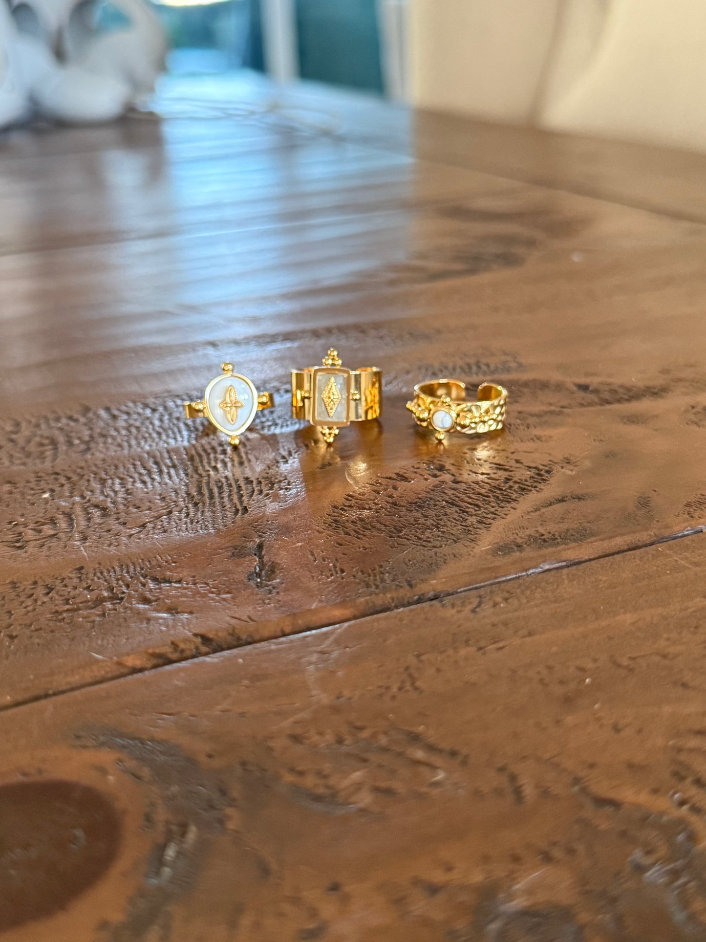 waterproof vintage style stone rings