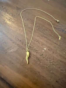 waterproof italian horn necklace