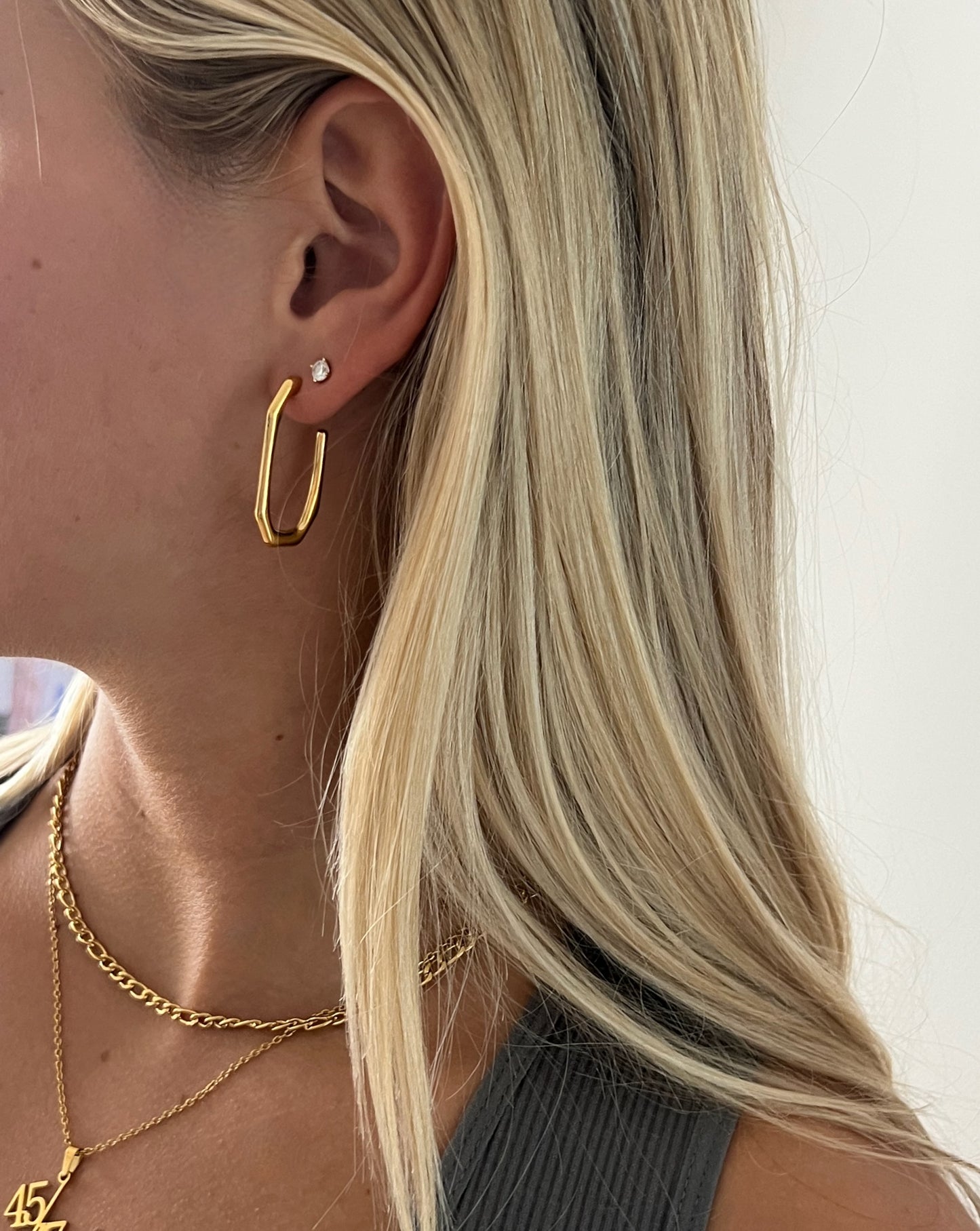 square thin hoops