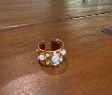 Load image into Gallery viewer, hammered waterproof wide band pearl ring