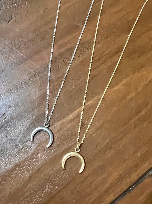 large horn necklace