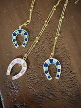 Load image into Gallery viewer, large horseshoe pendants