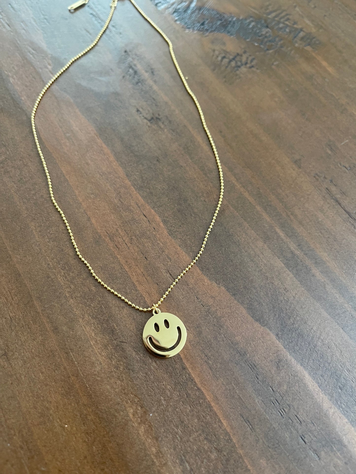 smile pendant necklace