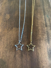 Load image into Gallery viewer, star pendant necklace