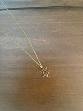 Load image into Gallery viewer, sun pendant necklace
