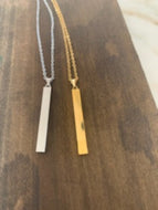 bar pendant necklace
