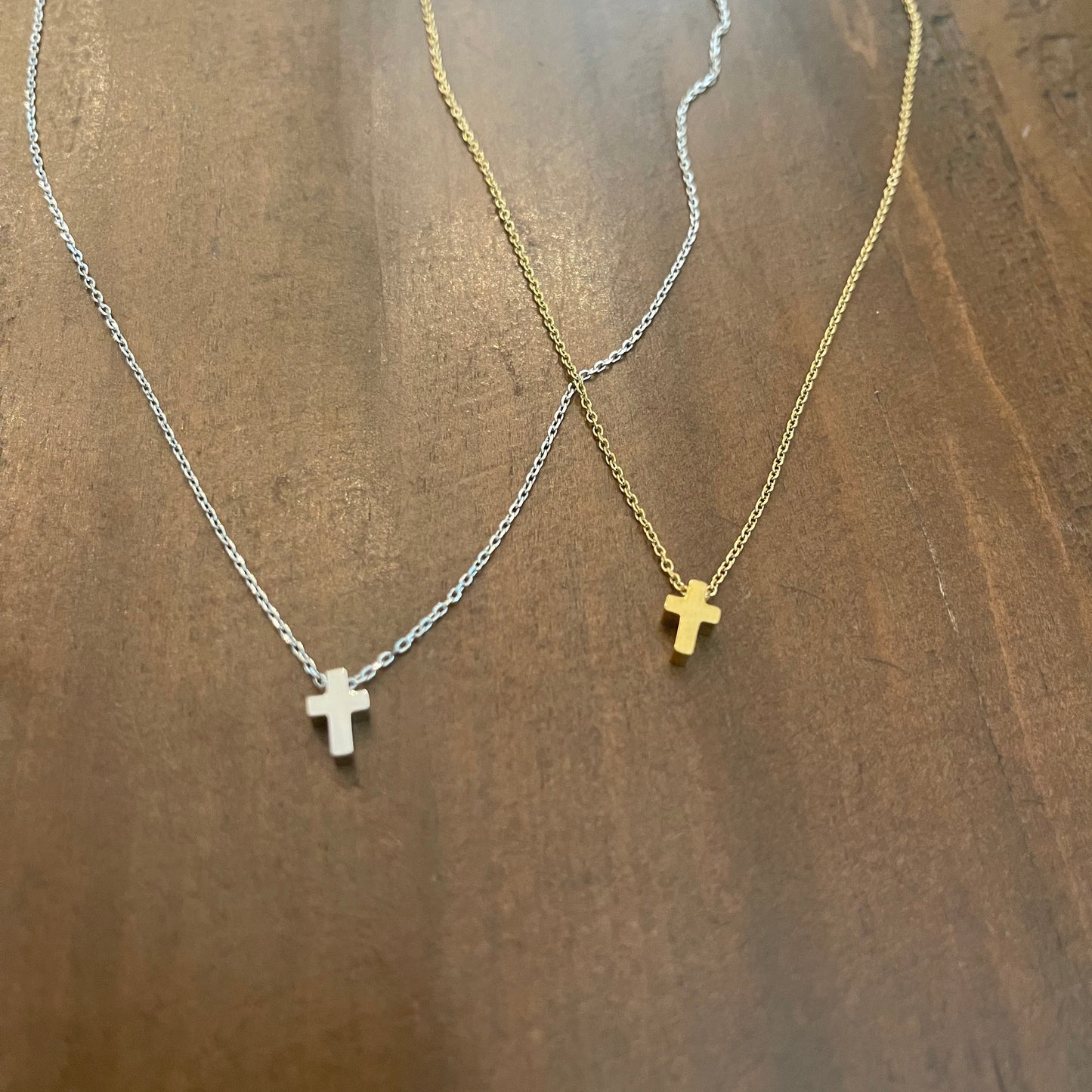 dainty cross pendant necklace