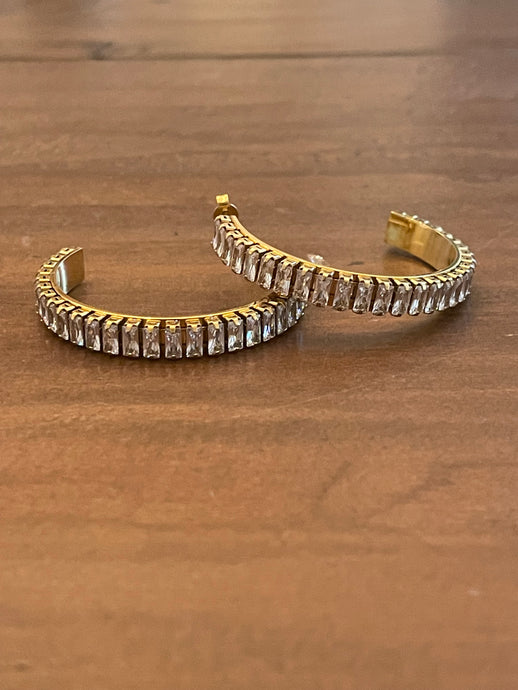thin rope chain oval hoop earrings – bubs & sass