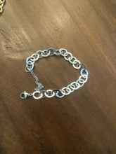 Load image into Gallery viewer, stainless steel oval link bracelet