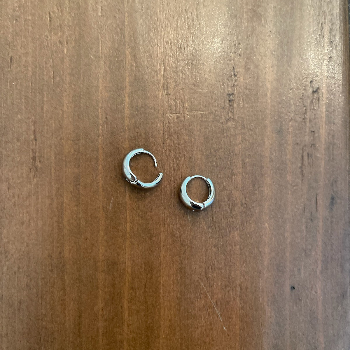 simple huggie earrings