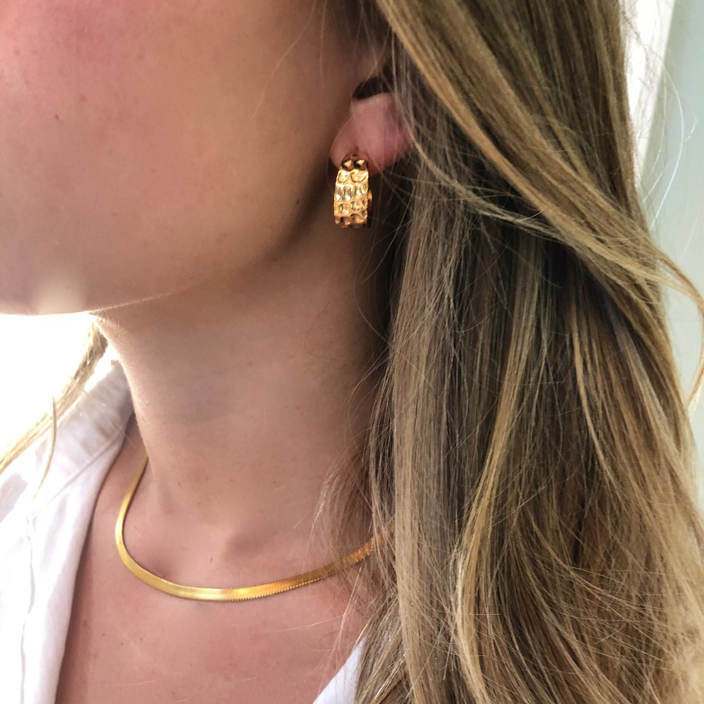 chunky hammered hoops