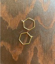 Load image into Gallery viewer, small hexagon hoop