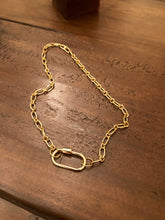 Load image into Gallery viewer, tiny screw lock necklace