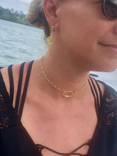 Load image into Gallery viewer, tiny screw lock necklace