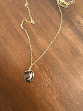 Load image into Gallery viewer, square coin pendant necklace