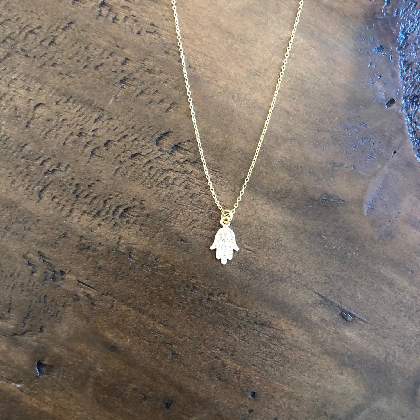 hamsa hand pendant necklace