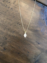 Load image into Gallery viewer, hamsa hand pendant necklace